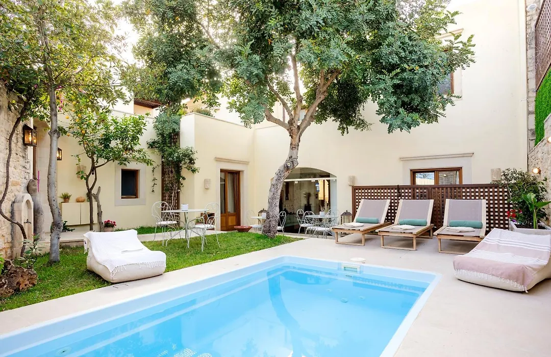 Z Boutique Hotel-1